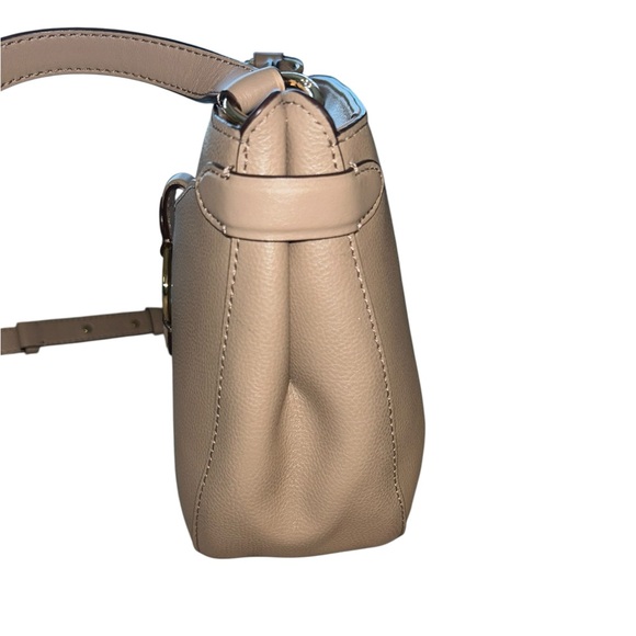 Ralph Lauren Tan Leather Crossbody Bag with Gold Accents - Picture 4 of 14